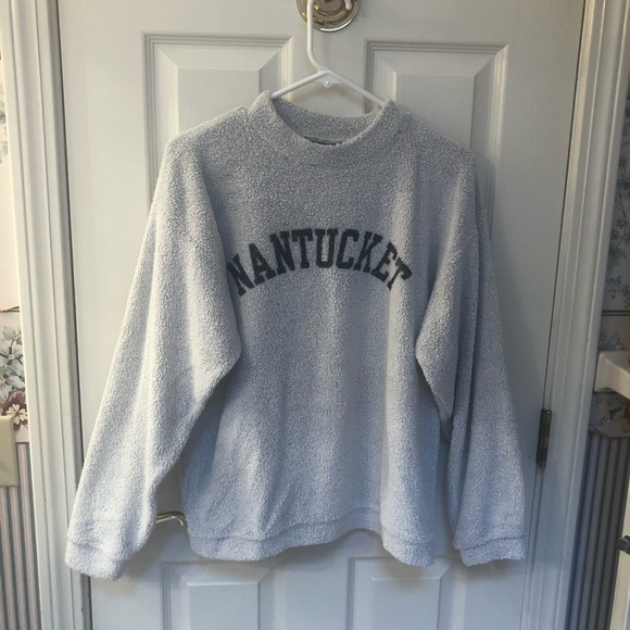 Tops - Nantucket sweatshirt